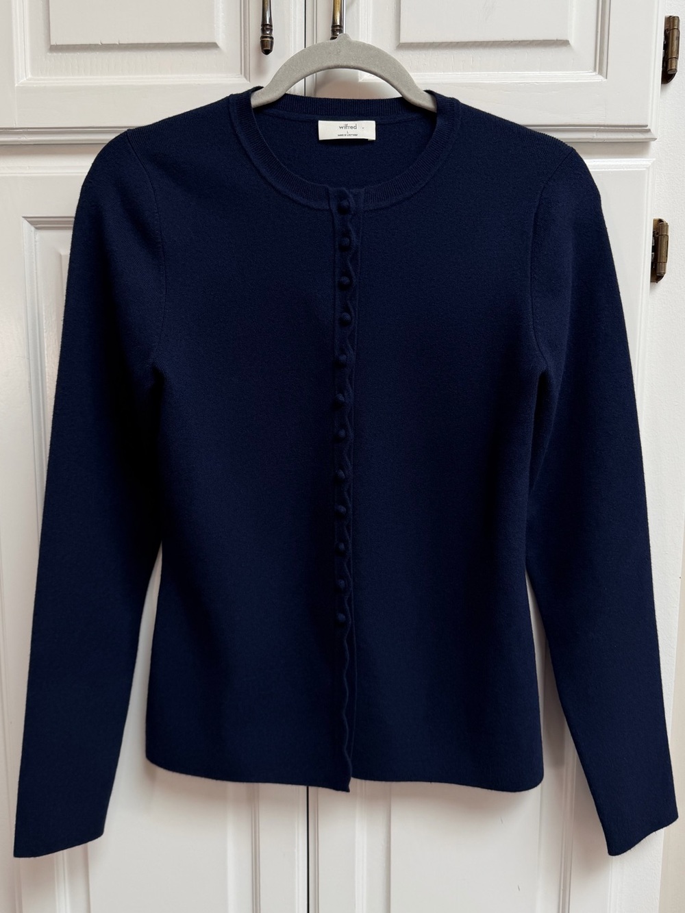 Aritzia Wilfred Shelly Cardigan Navy Blue Scalloped Detail Size Large - Picture 2 of 14